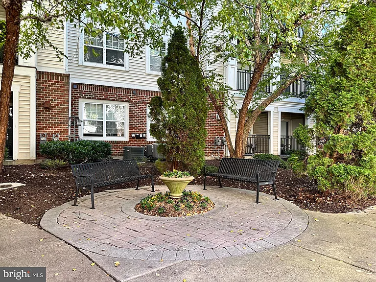 12925 Centre Park Cir #405 — Photo 30