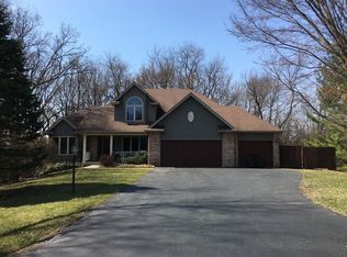 11319 Michigan Dr, Spring Grove, IL 60081
