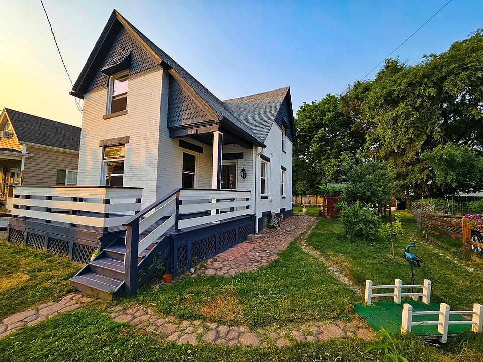 1st image of 518 Linden St
