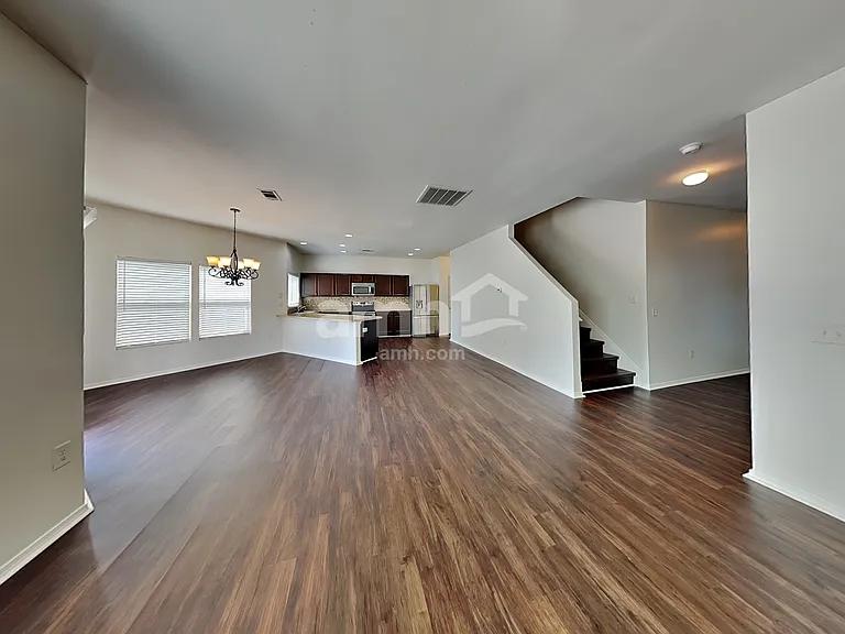 4430 Kiddle Ln — Photo 8