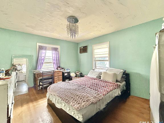 5th image of 177 Hope Street