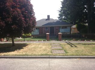 3026 35th Ave W, Seattle, WA 98199