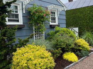 24 Westside Rd, South Kingstown, RI 02879