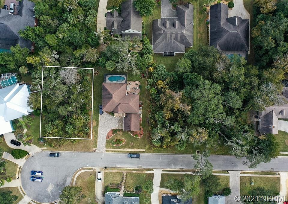 1st image of 13 Hanover Dr