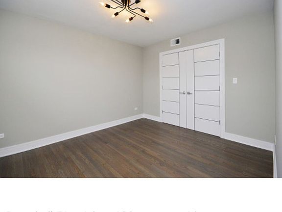 4th image of 5710 N Hermitage Ave Unit 202-5708-2