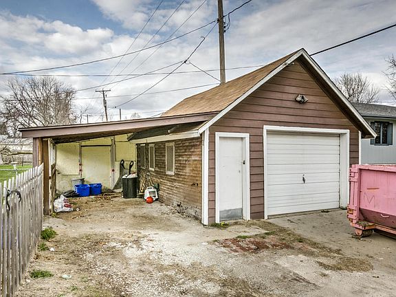 3rd image of 2219 S 11th St