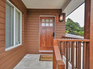 7433 Moeser Ln, El Cerrito, CA 94530