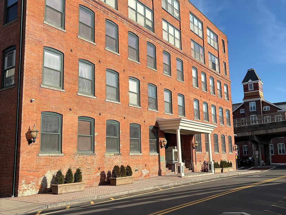 1st image of 145 Canal St Unit 12