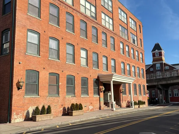 145 Canal Street #12, Shelton, CT 06484