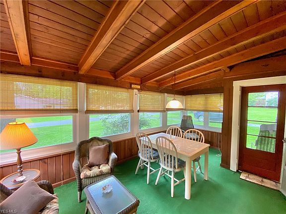 2nd image of 7970 Vesta Ave