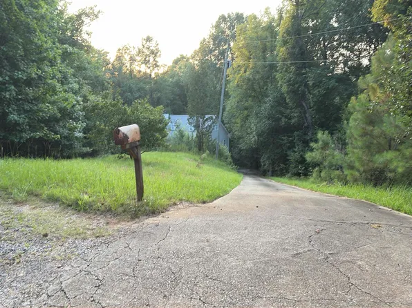 150 Deer Cir, Quinton, AL 35130