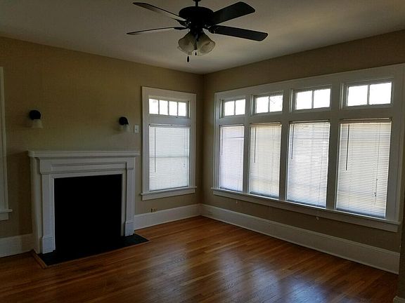 3rd image of 247 Kings Hwy
