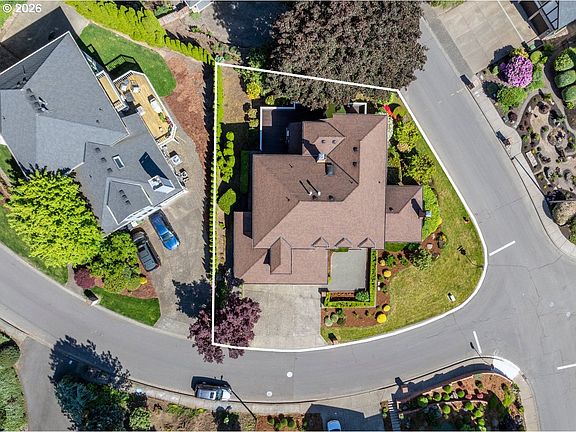 5th image of 2055 Ridge Pointe Dr