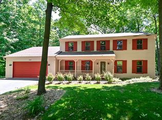 16635 Rosewood Ct, Brookfield, WI 53005