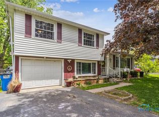 1627 Brookside Dr, Findlay, OH
