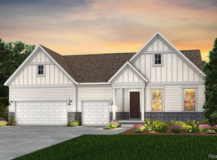4145 Dogwood Dr, Milford, MI 48381