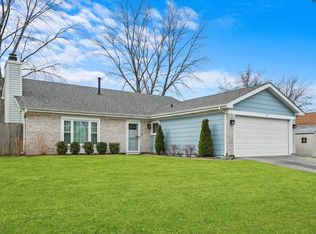 304 Willoway Dr, Bolingbrook, IL 60440