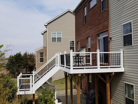 3rd image of 7178 Lyndam Hill Cir