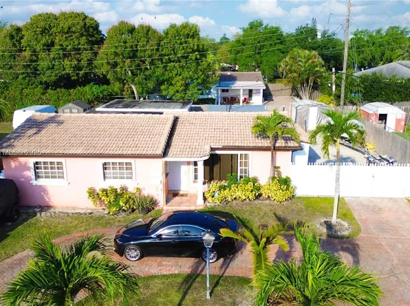 1210 SW 91st Ave, Miami, FL 33174