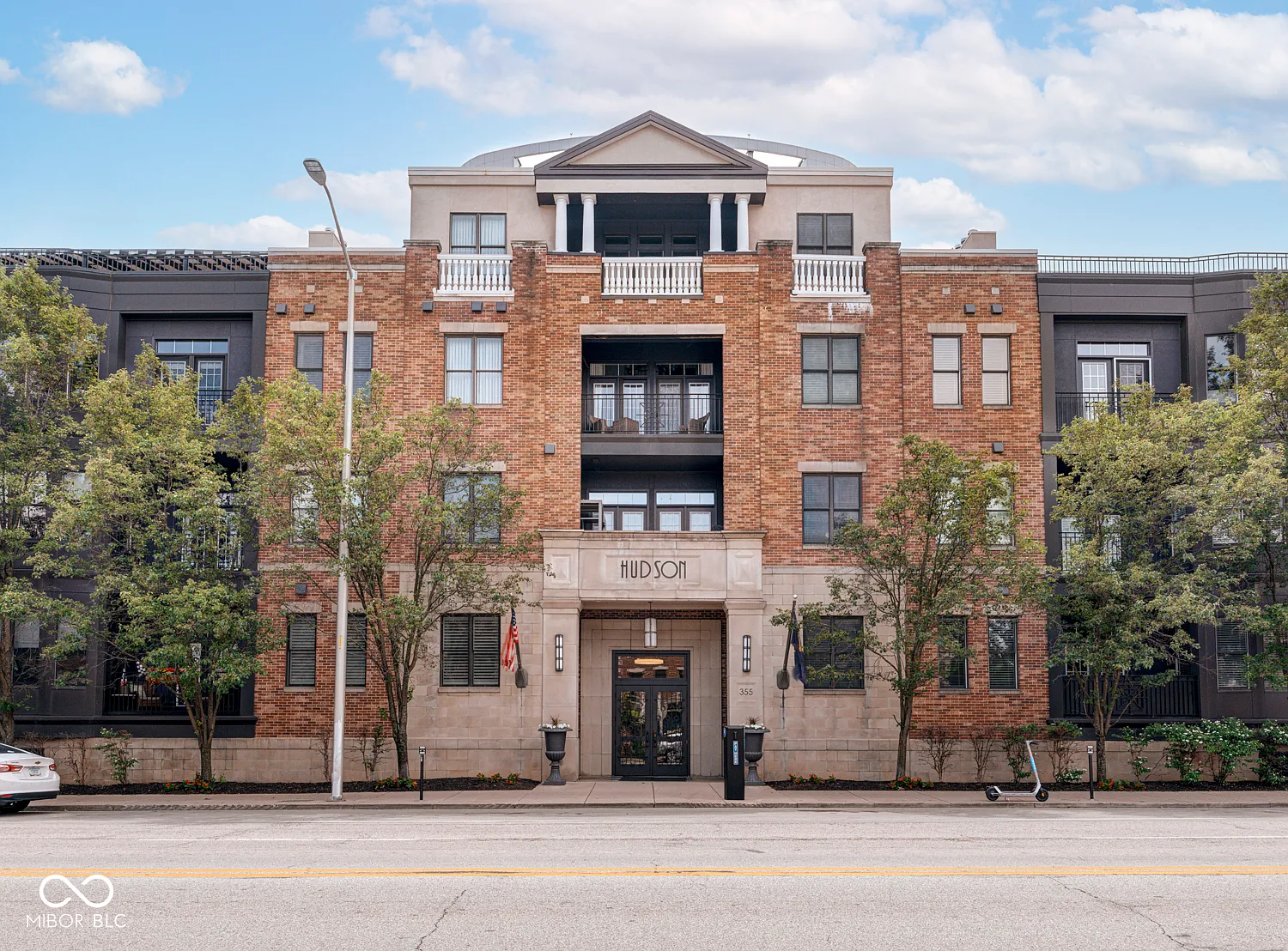 355 E Ohio St #312 photo 1