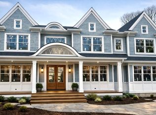 97 Aspatuck Rd, Westhampton Beach, NY 11978