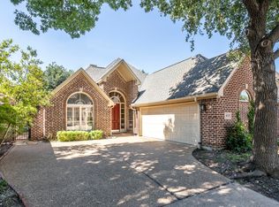 4128 Walnut Meadow Ln, Dallas, TX 75229