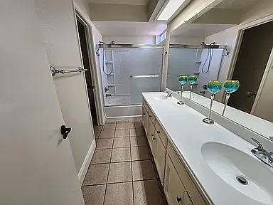 8153 N Cedar Ave #219 — Photo 15