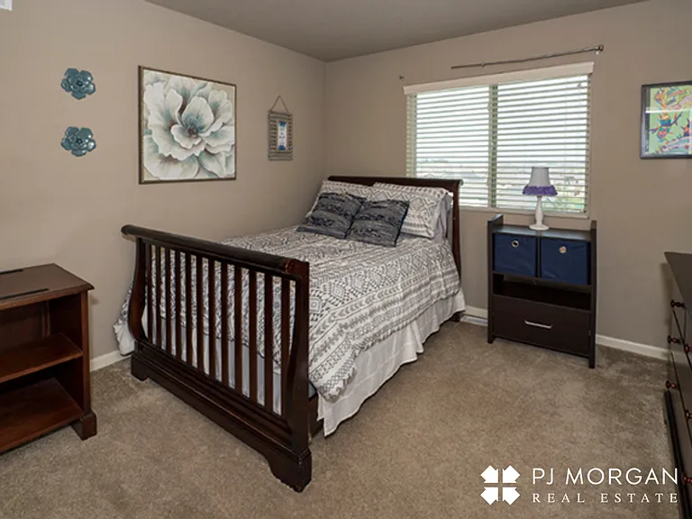 17214 Meredith Ave — Photo 13