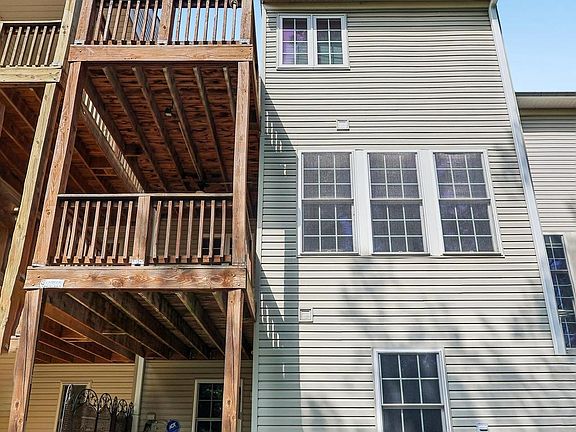 2nd image of 2474 Cheyenne Dr