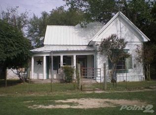 255 E Norway St, Walnut Springs, TX 76690