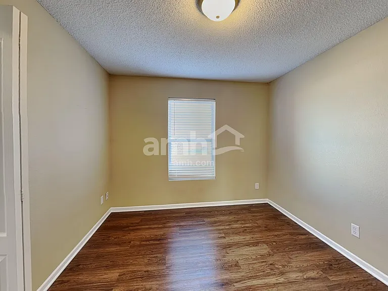 8340 Abbey Dell Dr — Photo 16