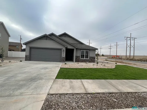 2515 Briscoe Ave, Artesia, NM 88210