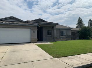 615 Calle Del Sol St, Bakersfield, CA 93307