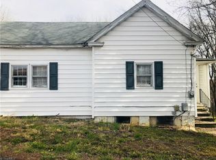 509 Orchard Dr, Eden, NC 27288