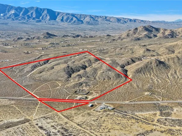 11805 Cove Rd, Lucerne Valley, CA 92356