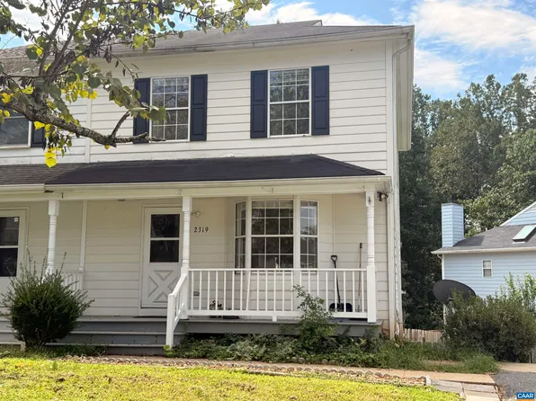 2319 Finch Ct, Charlottesville, VA 22911