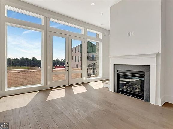 7th image of this home