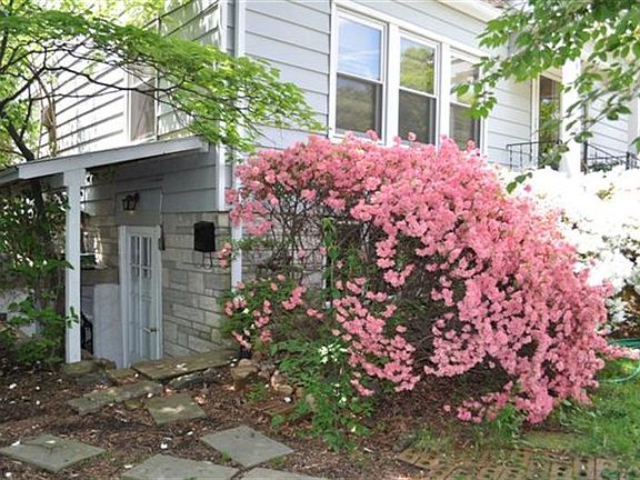 2nd image of 5940 18th St N