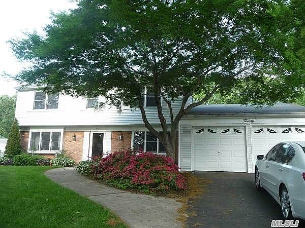 1st image of 20 Bonnie Ln