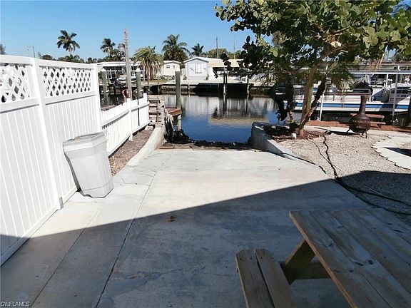 4th image of 3860 Coconut Dr