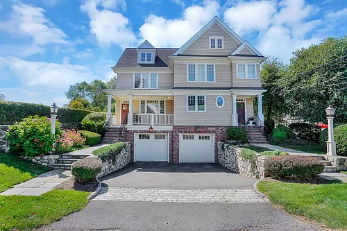 32 Reynolds Pl #A Photo 1 32 Reynolds Pl #A Photo 1