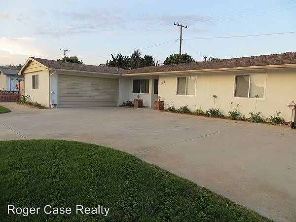 1st image of 190 Gardenia Ave