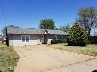 1017 Dollar St, Altus, OK 73521