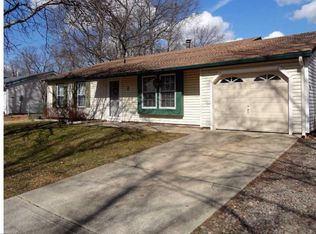 2 Gemini Ct, Sewell, NJ 08080