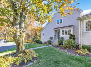 190 Stonehedge #190, Shelton, CT 06484