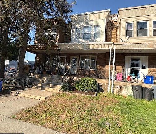 3rd image of 4603 Sheffield Ave