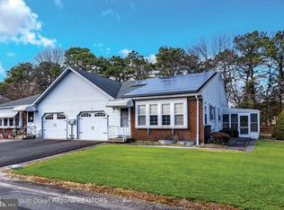 5 Ardsley Ave, Manchester Township, NJ 08759