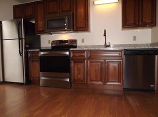 25 Pine Ln, Albany, NY 12203