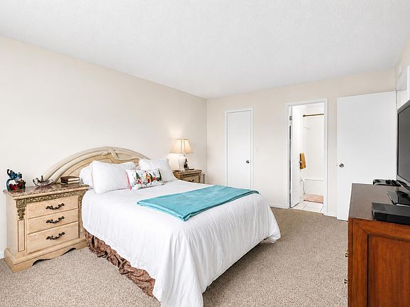 4th image of 6507 Winfield Boulevard #211ac