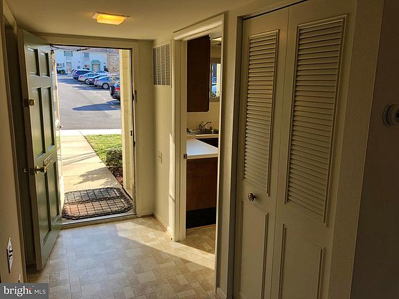 4th image of 3453 S Leisure World Blvd Unit 83-F